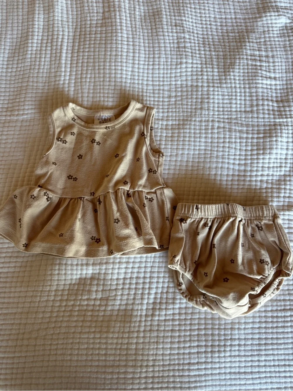 Mebie Baby Mini Set - Beige Floral Baby Tank Top & Bloomers